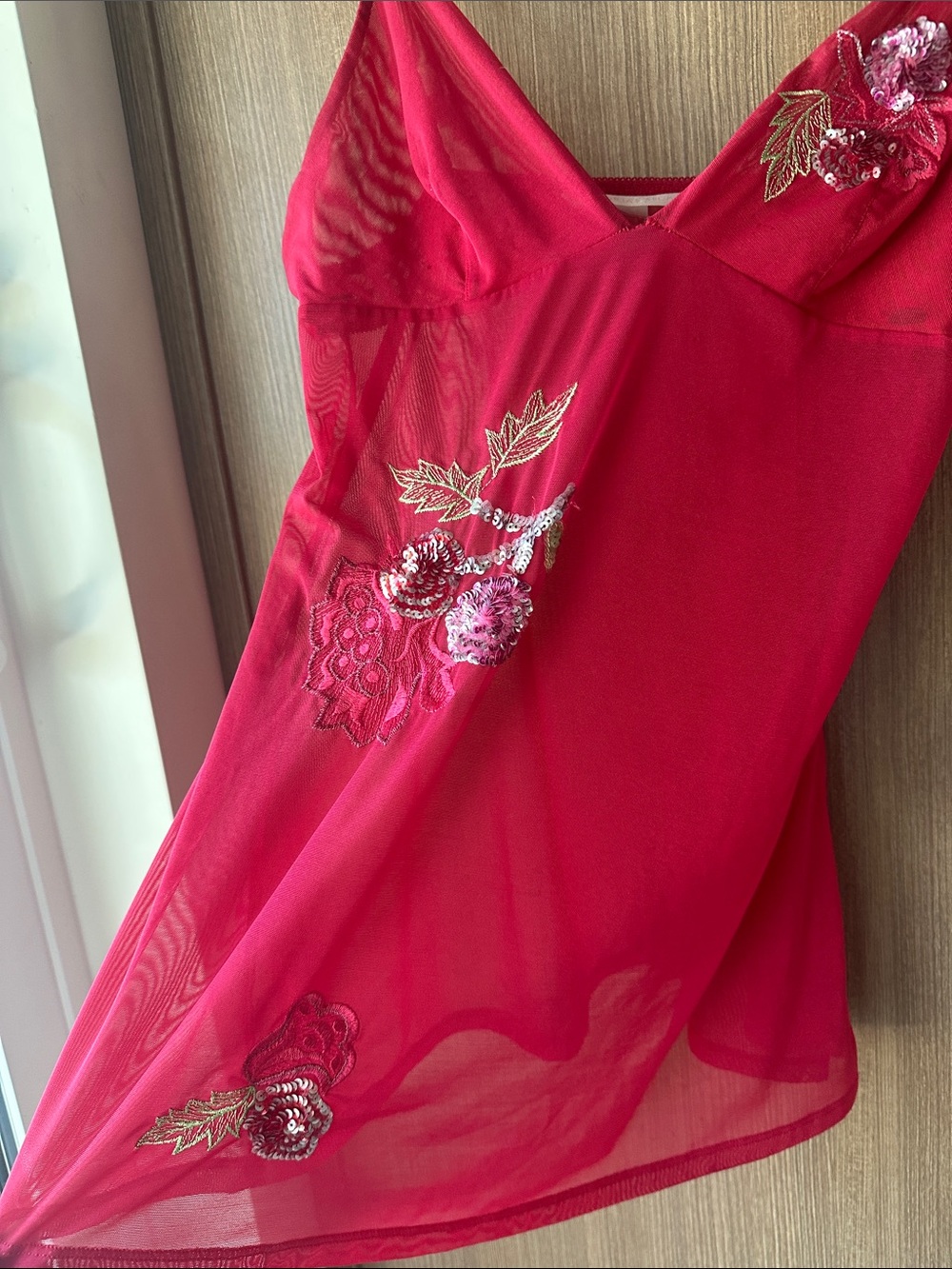 VS Floral Embroidered sheer chemise - Picture 3 of 4